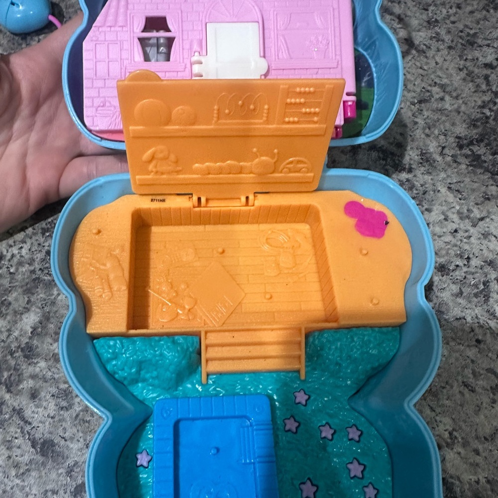 Polly Pocket Playset Lot of 3 - Picture 5 of 7